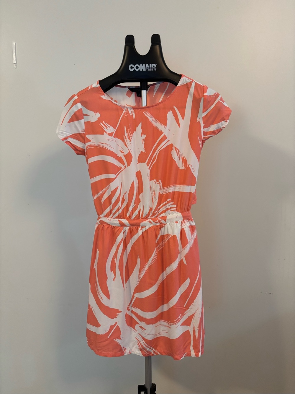 Banana Republic Coral & White Short-Sleeve Casual Dress